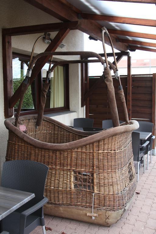 Brit Hotel L'Eclipse Nancy Heillecourt ภายนอก รูปภาพ