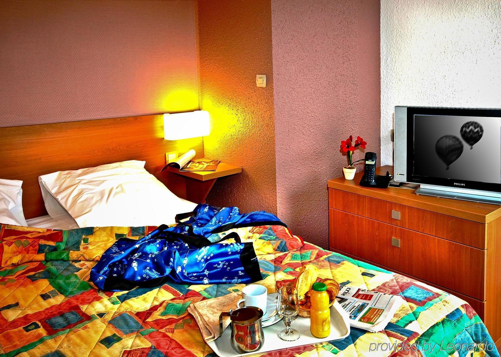 Brit Hotel L'Eclipse Nancy Heillecourt ภายนอก รูปภาพ